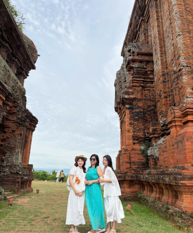 Du Lịch Sắc Màu